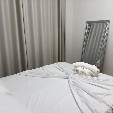 Modern Meets Comfort 2 Bedroom In Bllok Apartment Tirana