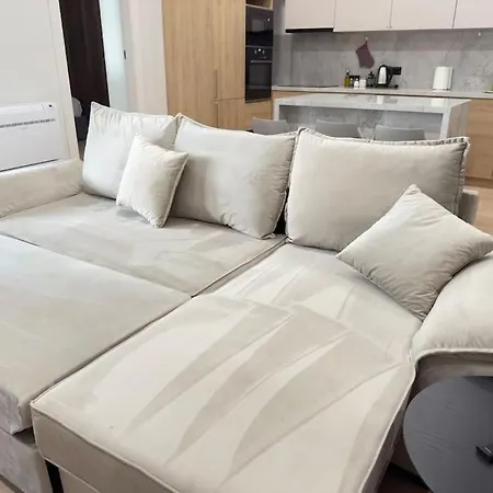 Διαμέρισμα Modern Meets Comfort 2 Bedroom In Bllok *